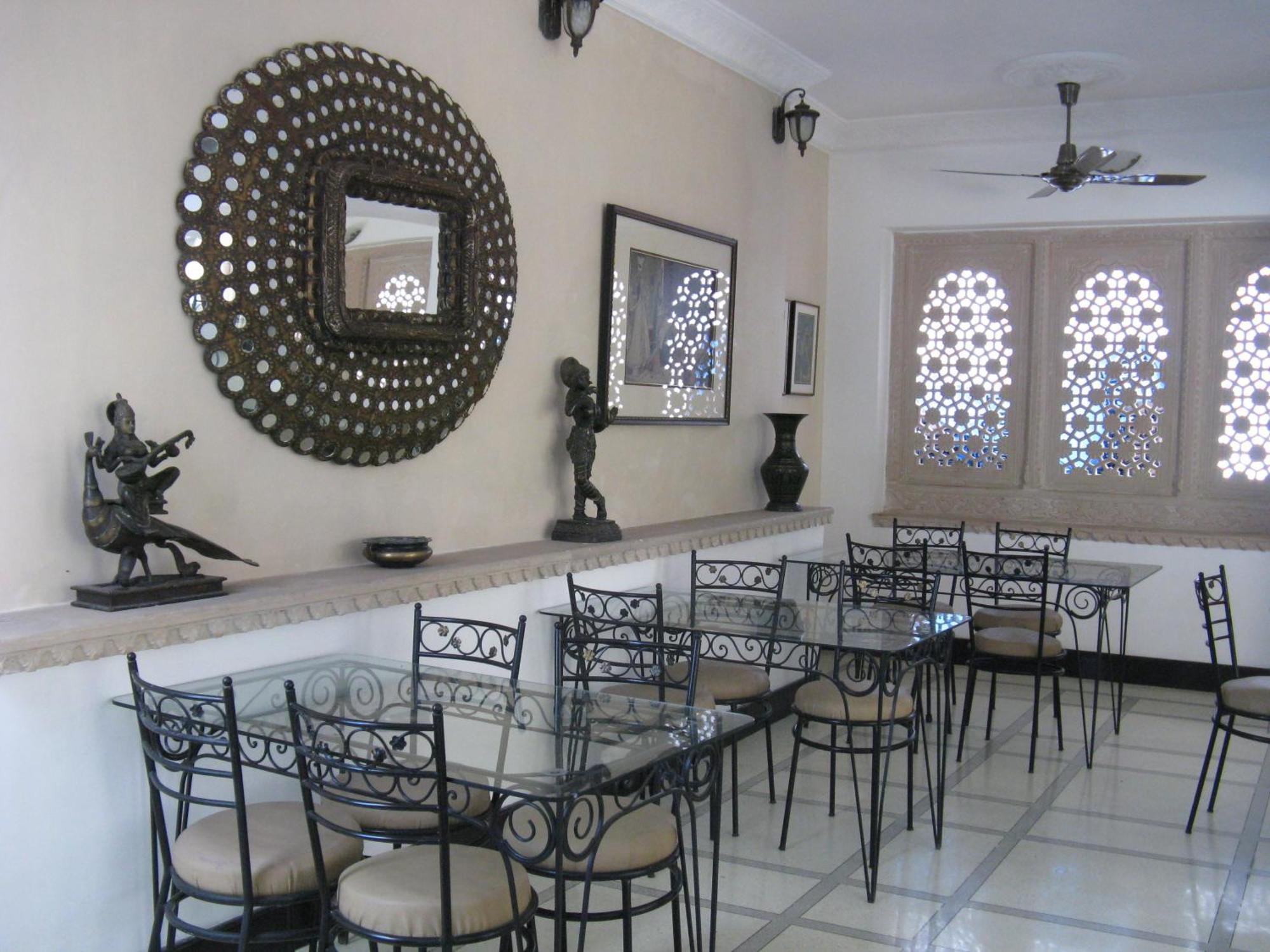 Hotel Bundi Haveli Esterno foto